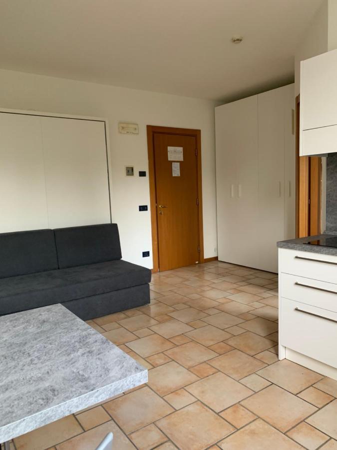 Hotel Lory Ficarolo Екстер'єр фото